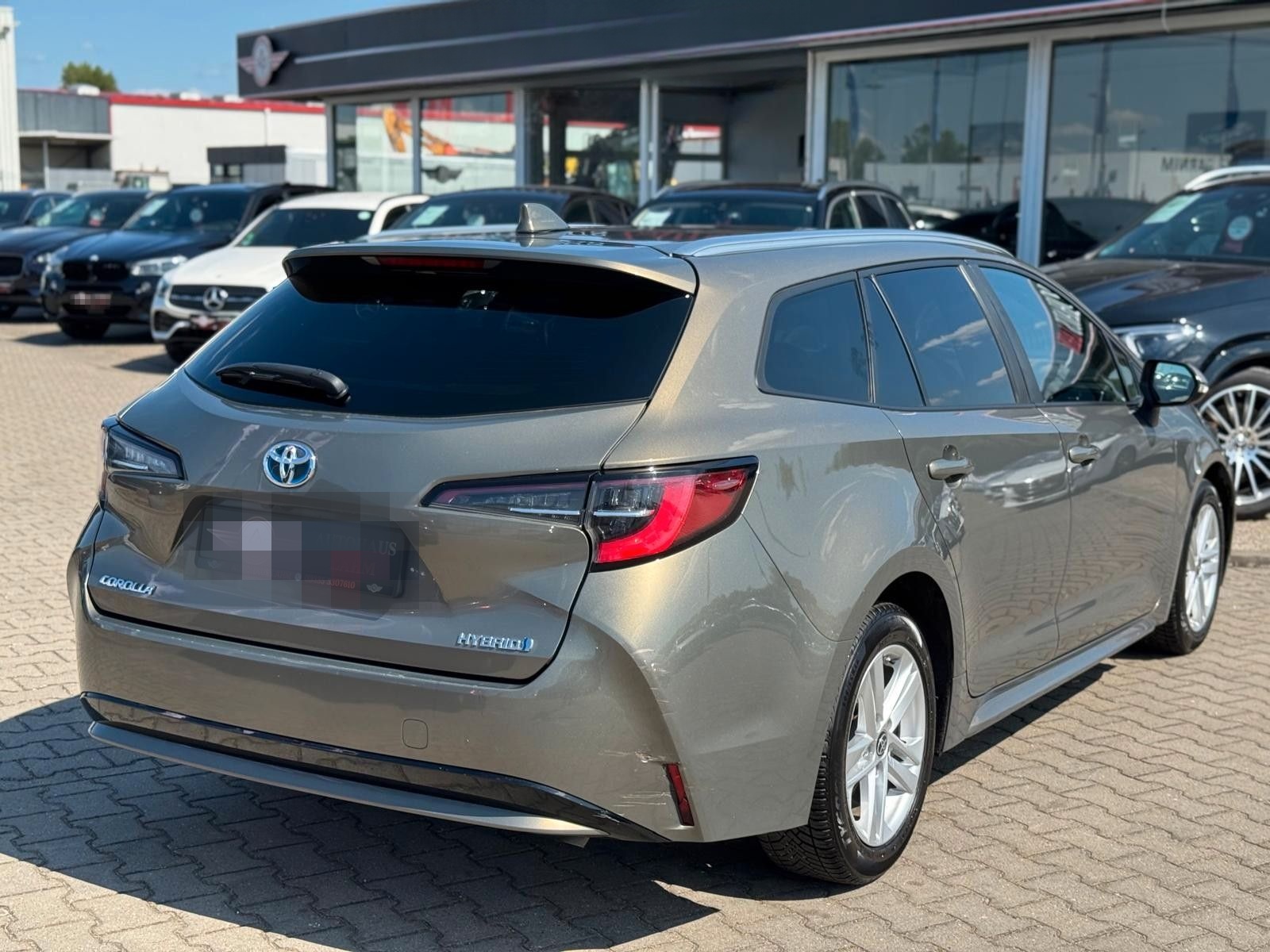 Toyota Corolla Touring Sports Hybrid Business Edition foto 9