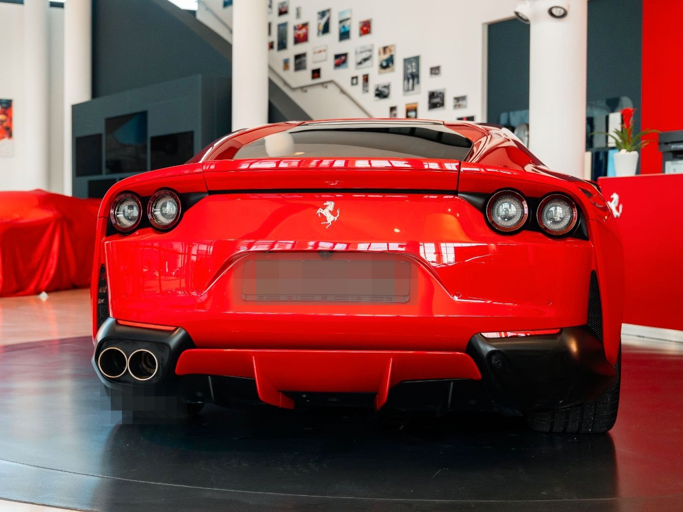 Ferrari 812 Superfast Rosso70Anni*JBL*Lift*Apple-Carplay foto 14