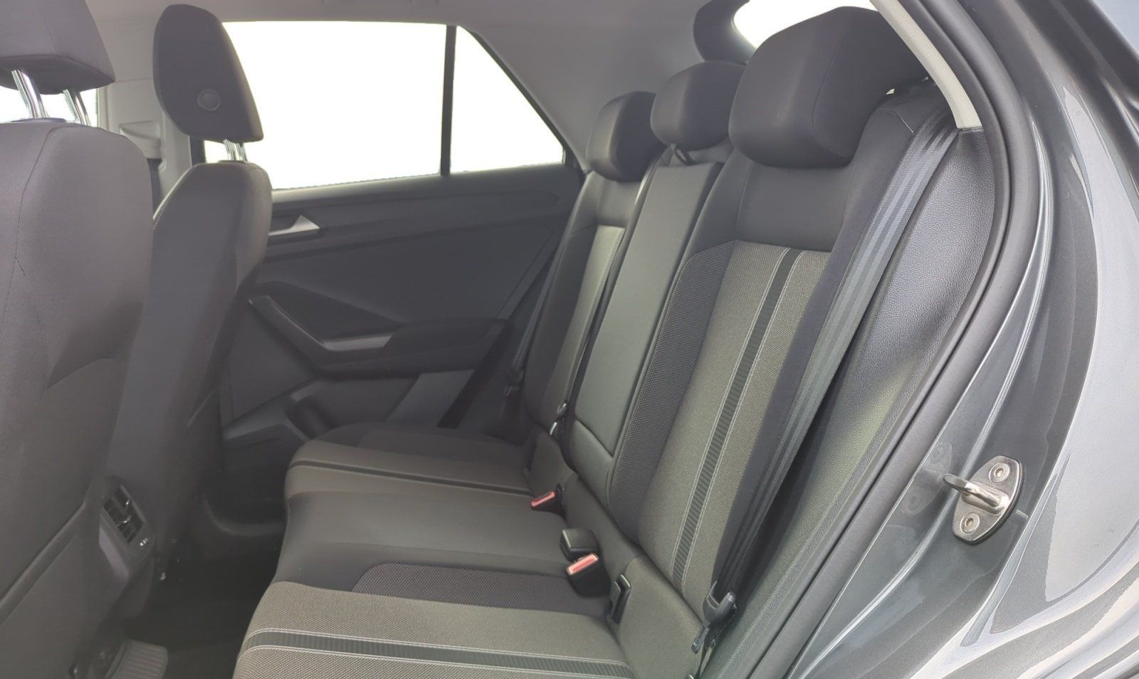 Volkswagen T-Roc Style 1.5 TSI ACC*NAVI*LED*PDC*SHZ*RFK foto 9
