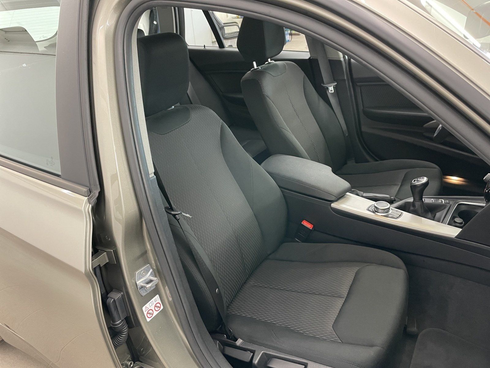 BMW 320d Touring EffDyn Edition,HuD,Komfortzug.,Lenk foto 15