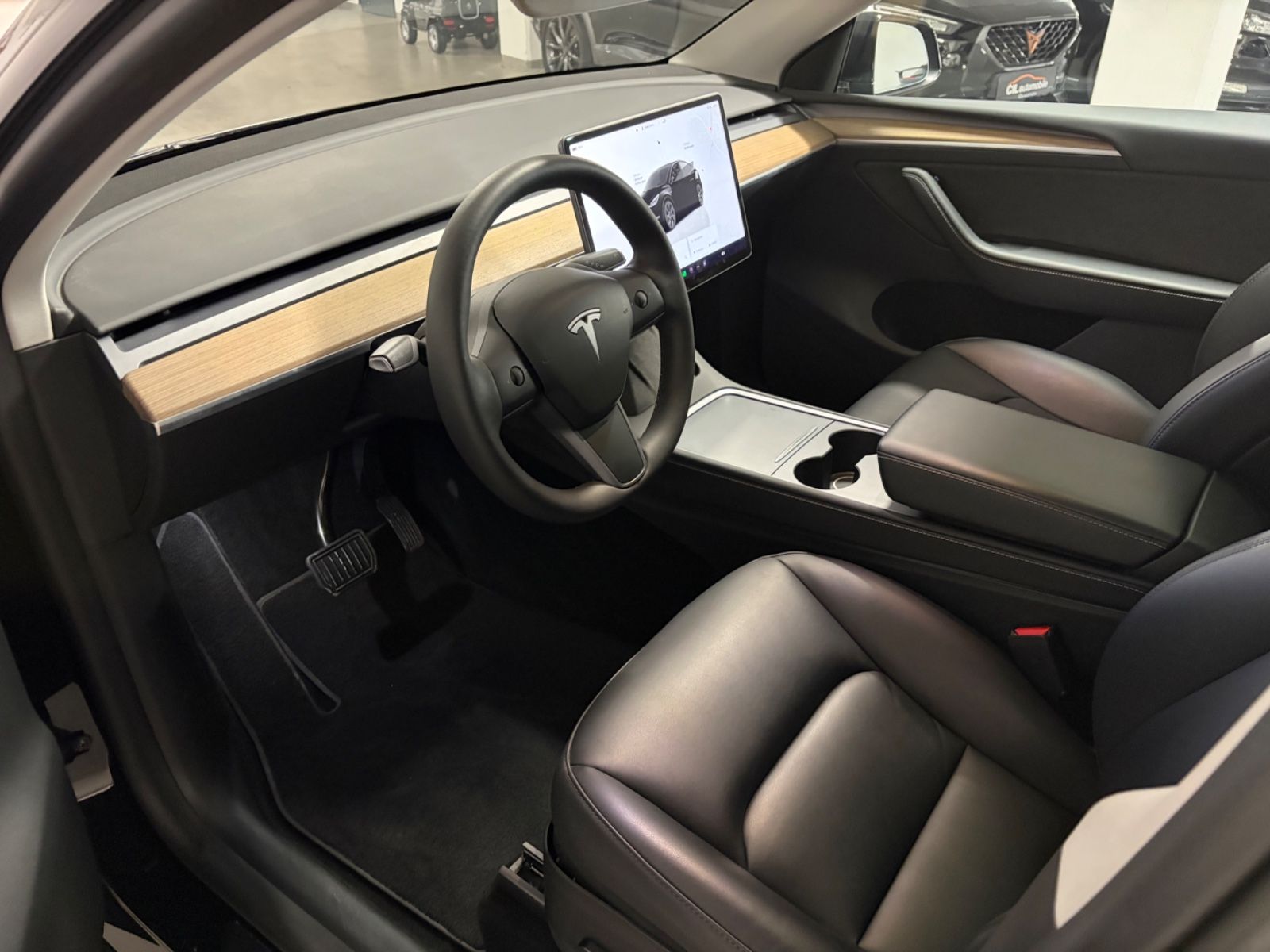 Tesla Model Y Long Range Dual AWD *AHK* foto 13