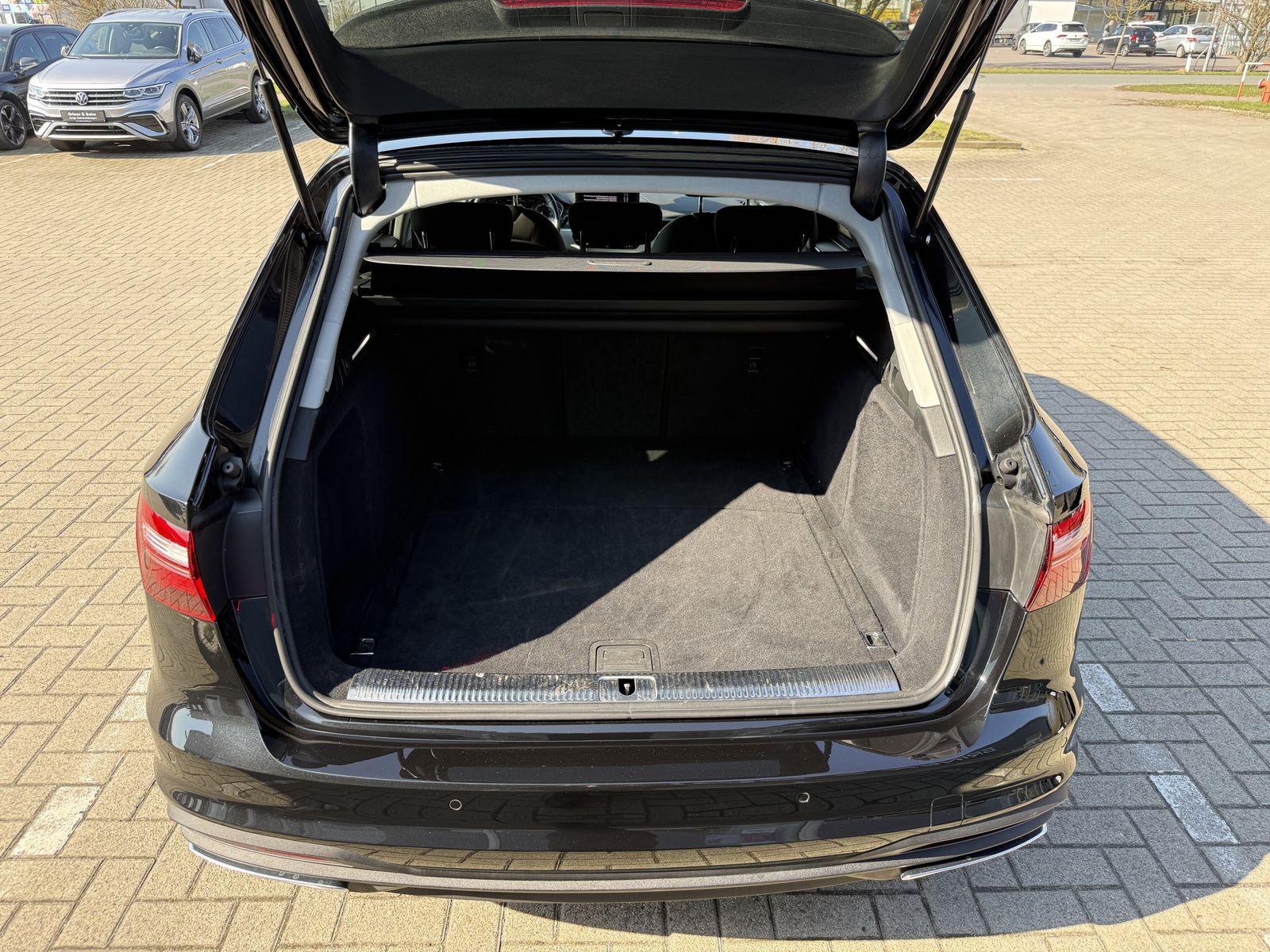 Audi A4 35 TFSI S-Tronic,Sitzheizung,Kessy,Navi,3,99% foto 11