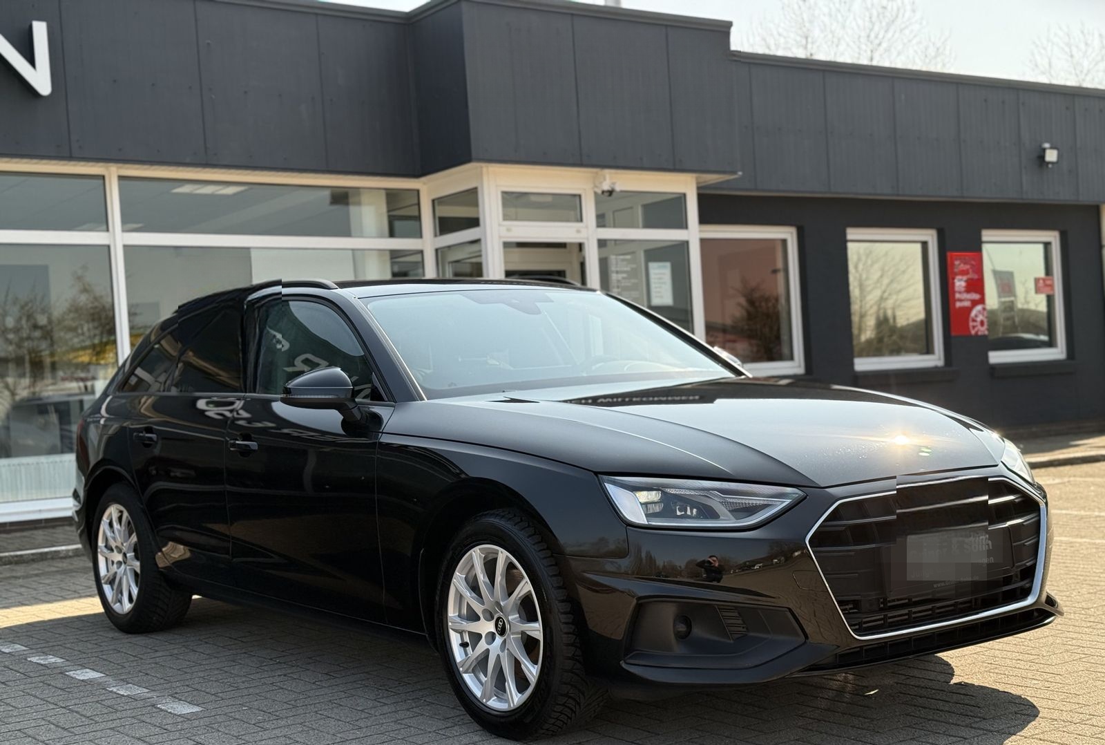Audi A4 35 TFSI S-Tronic,Sitzheizung,Kessy,Navi,3,99% foto 3
