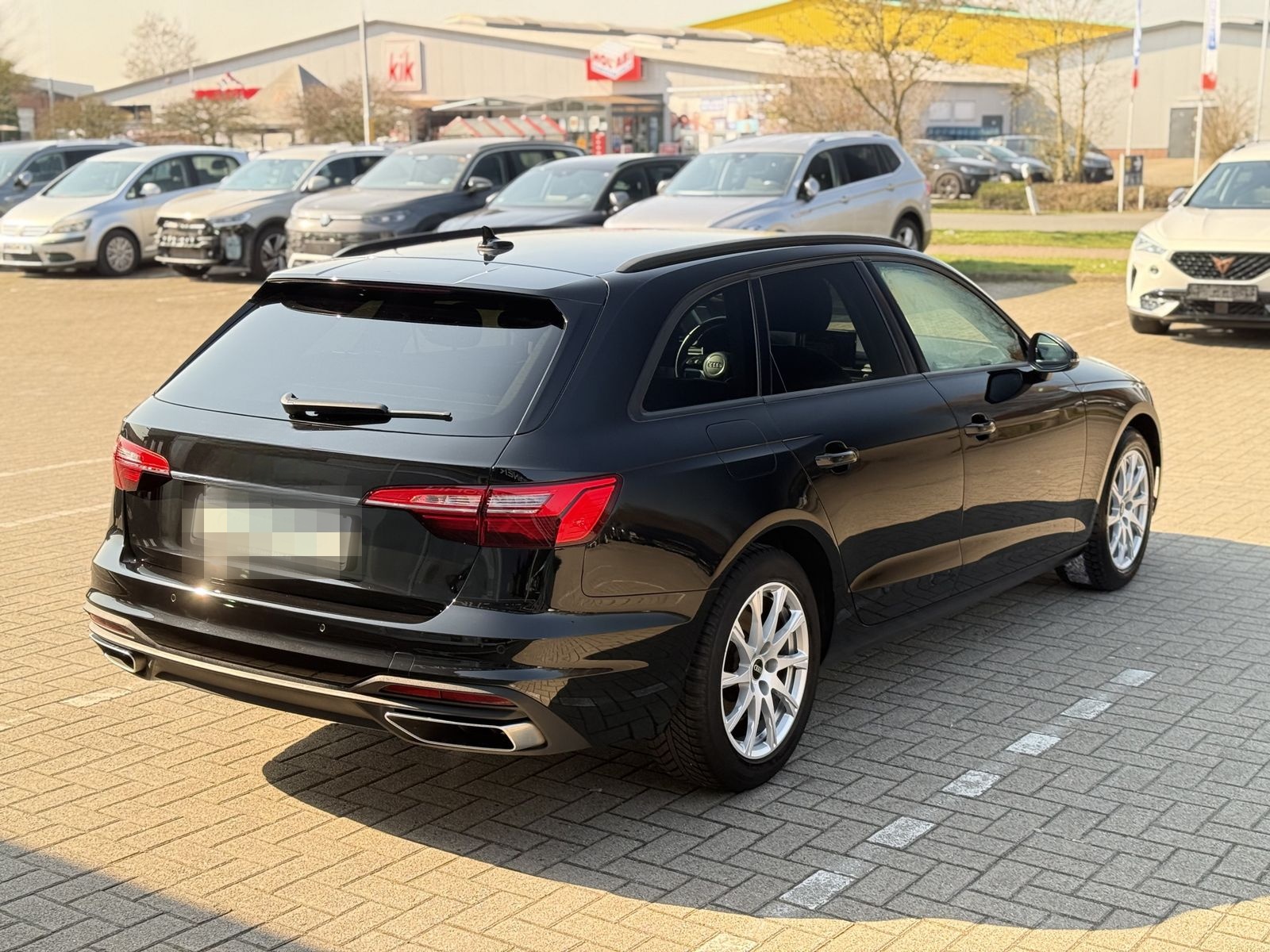 Audi A4 35 TFSI S-Tronic,Sitzheizung,Kessy,Navi,3,99% foto 6