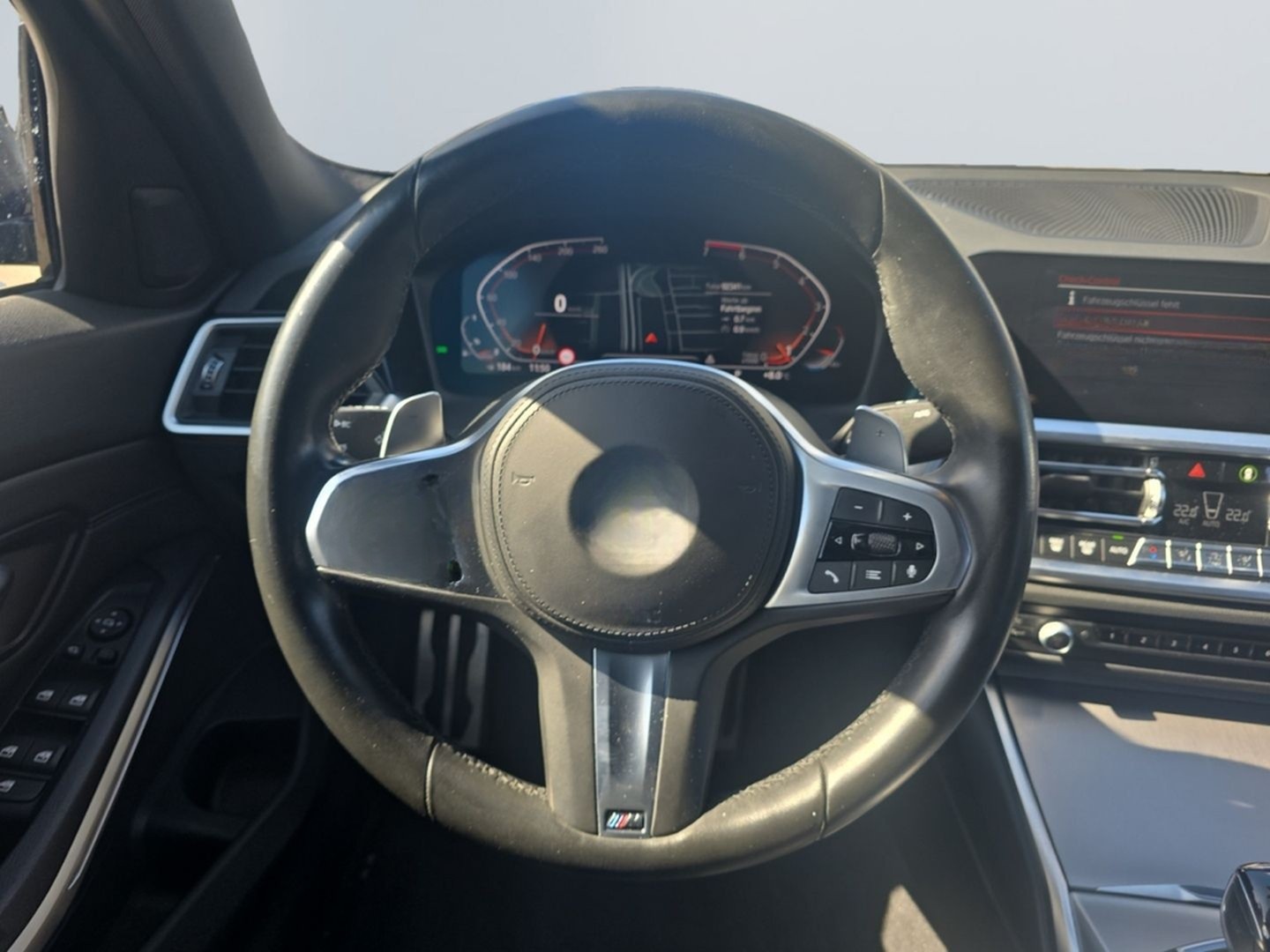 BMW 320 i M Sport *LED*HUD*ACC*Pano*HiFi*Shadow*SHZ* foto 13