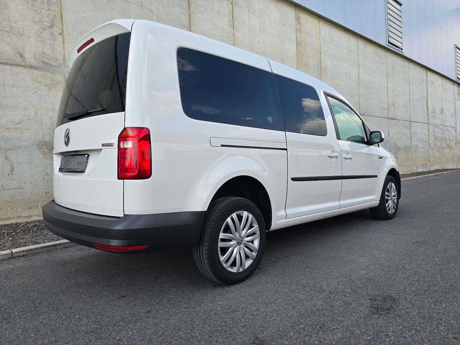Volkswagen Caddy Maxi 2.0TDI 150PS DSG 4Motion Standheizung foto 12