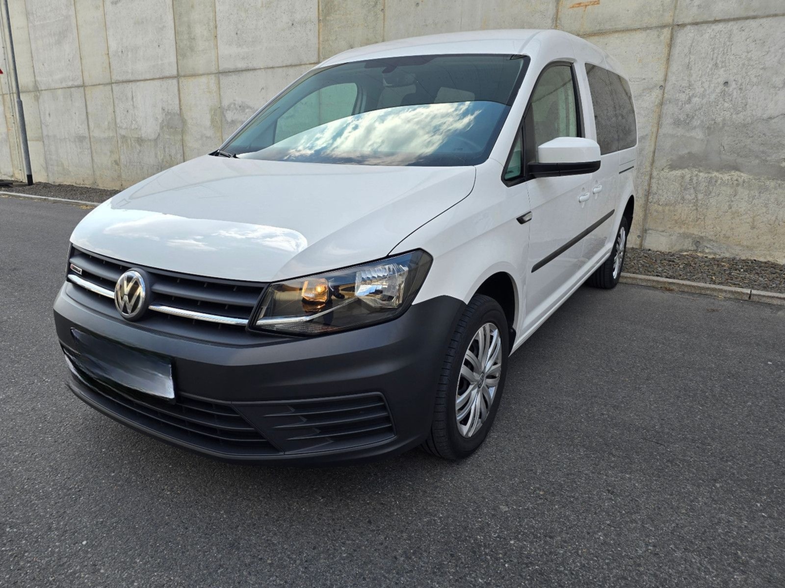 Volkswagen Caddy Maxi 2.0TDI 150PS DSG 4Motion Standheizung foto 3