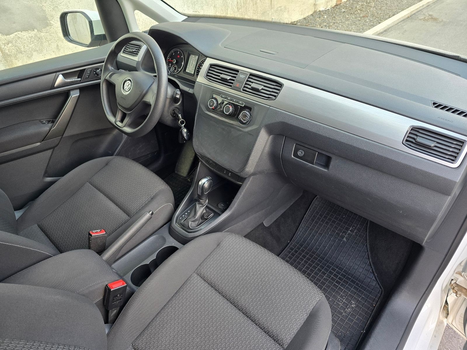 Volkswagen Caddy Maxi 2.0TDI 150PS DSG 4Motion Standheizung foto 26