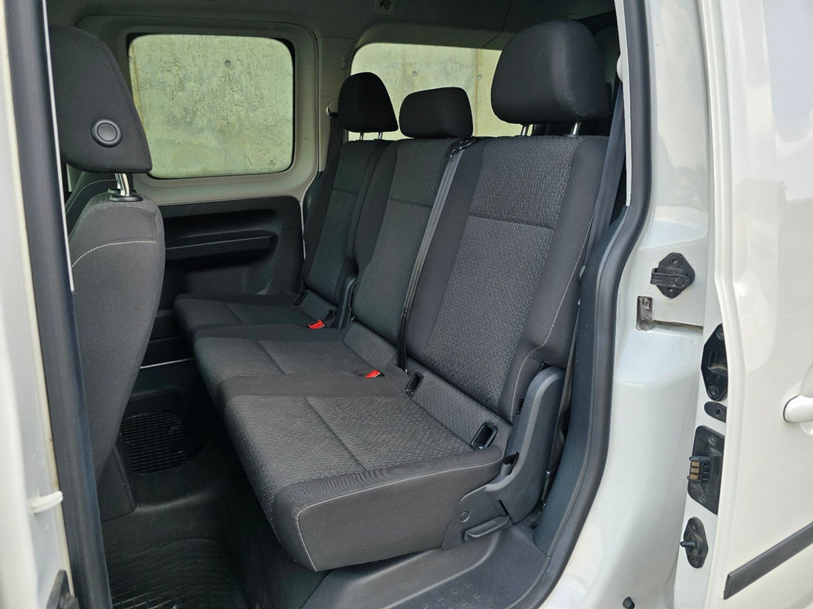 Volkswagen Caddy Maxi 2.0TDI 150PS DSG 4Motion Standheizung foto 30
