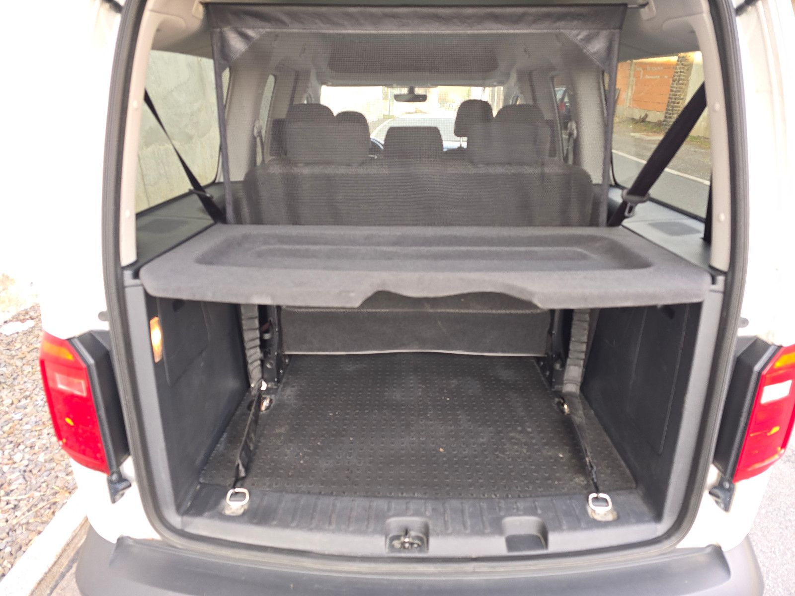 Volkswagen Caddy Maxi 2.0TDI 150PS DSG 4Motion Standheizung foto 33