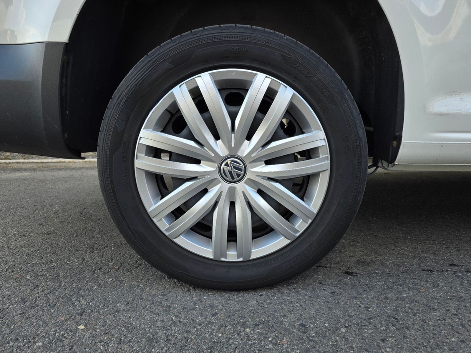 Volkswagen Caddy Maxi 2.0TDI 150PS DSG 4Motion Standheizung foto 36