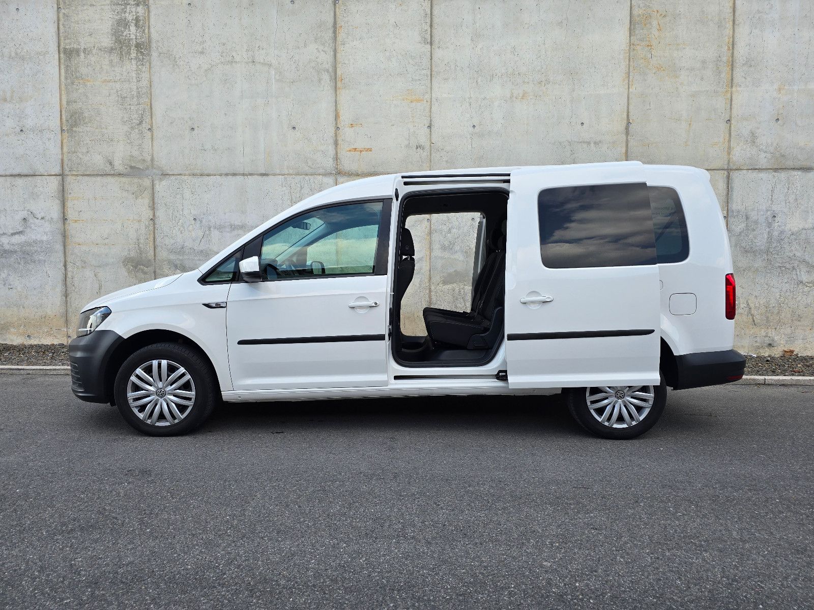 Volkswagen Caddy Maxi 2.0TDI 150PS DSG 4Motion Standheizung foto 7