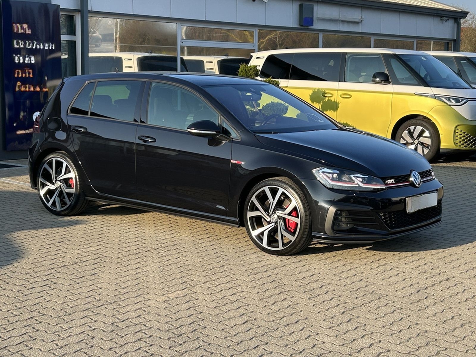 Volkswagen Golf GTI VII 2.0 TSI Performance*LED*DYNAUDIO* foto 4