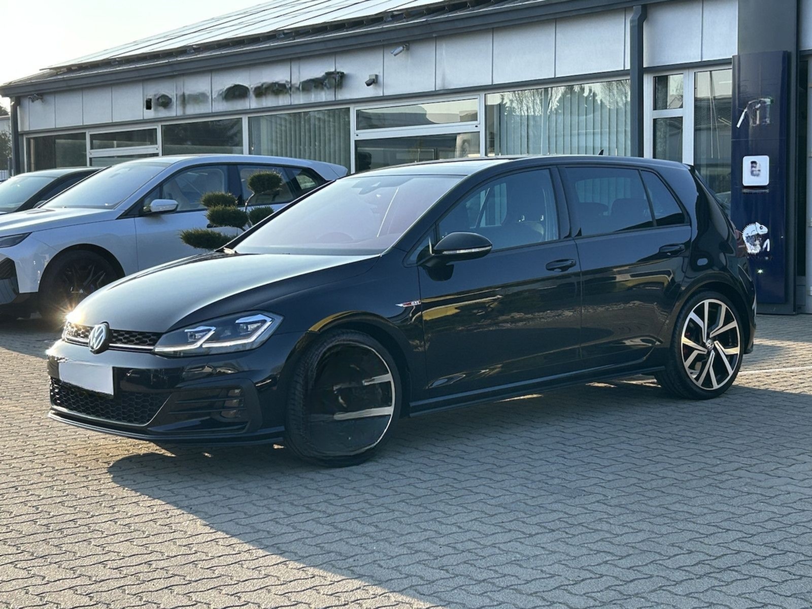 Volkswagen Golf GTI VII 2.0 TSI Performance*LED*DYNAUDIO* foto 6