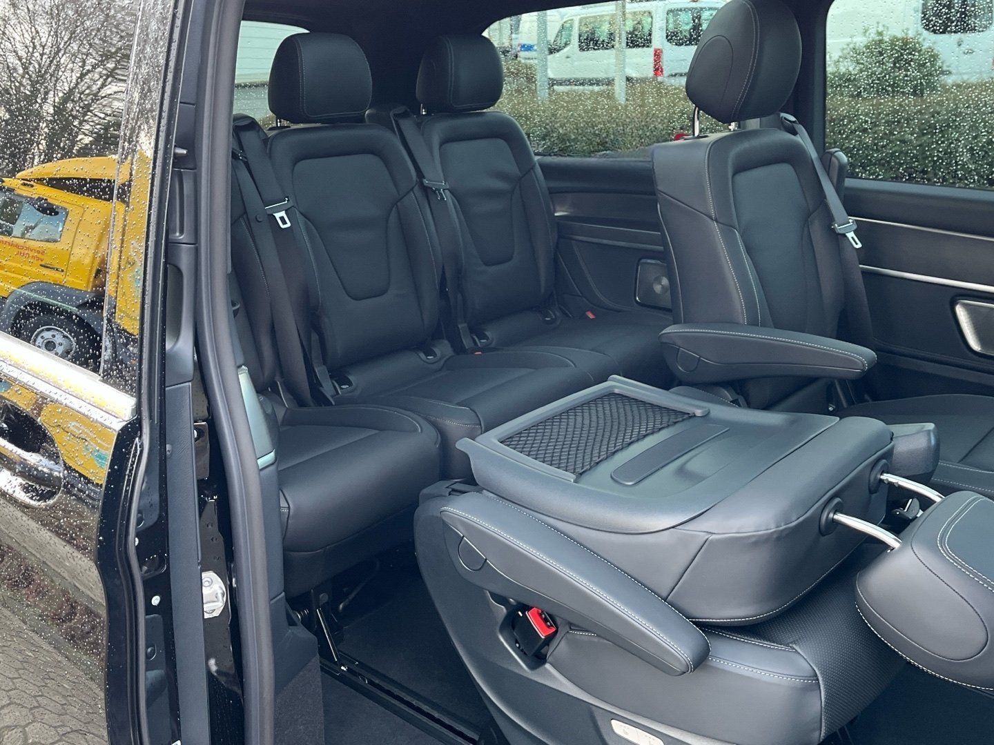 Mercedes-Benz V 300d Exclusive 4x4 lang AMG AIRMATIC Pano 360° foto 19