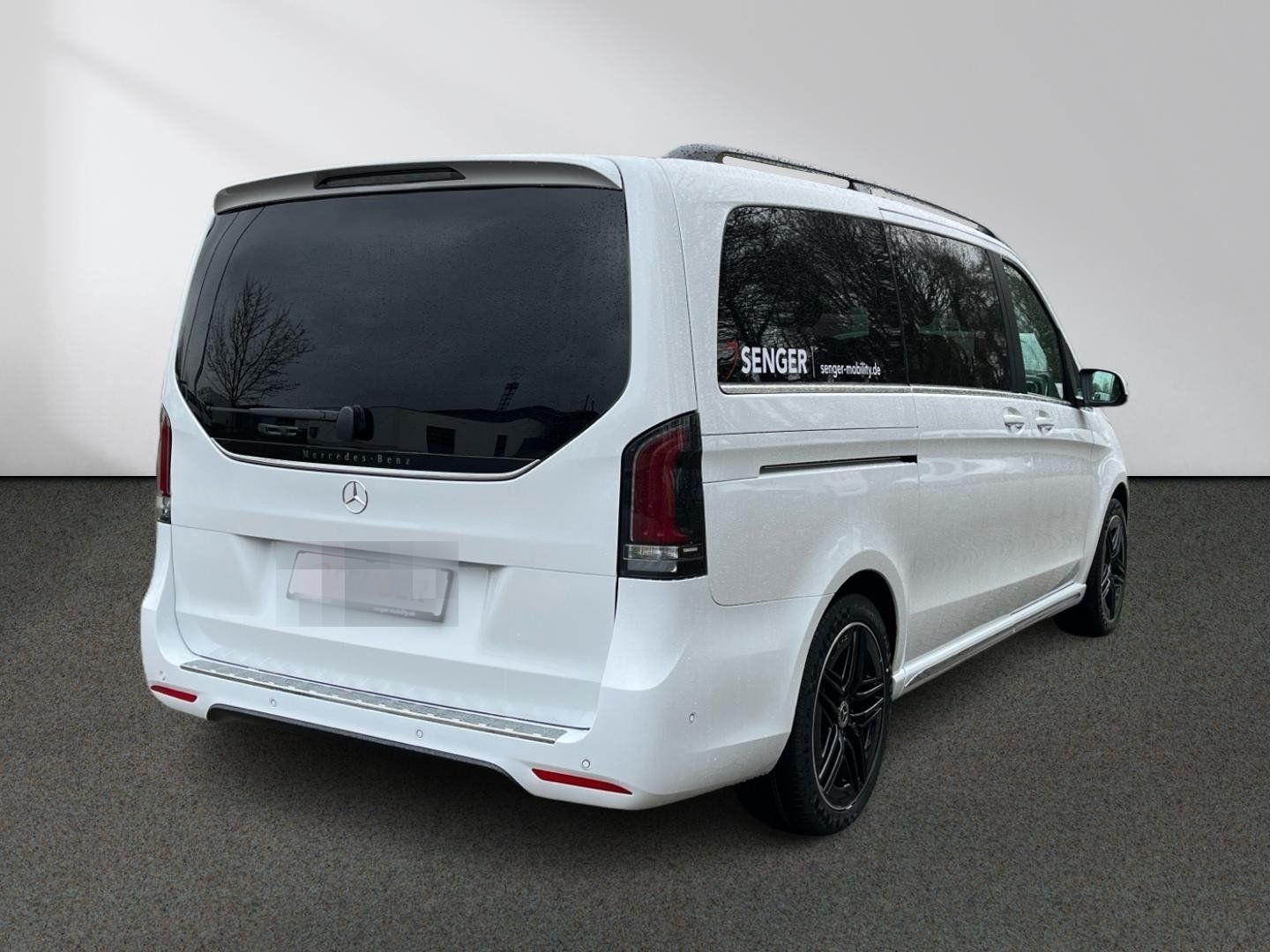 Mercedes-Benz V 300d Avantgarde 4x4 lang AMG AIRMATIC Pano 360 foto 4