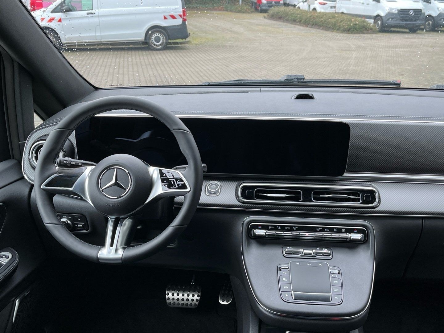 Mercedes-Benz V 300d Avantgarde 4x4 lang AMG AIRMATIC Pano 360 foto 9
