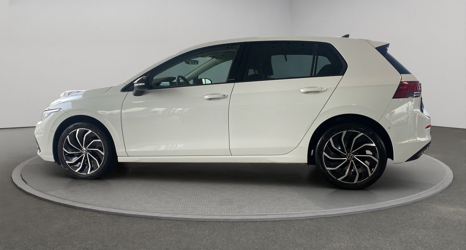 Volkswagen Golf VIII Life (NAVI.SHZ.PDC.ACC.AHK.DAB) 2.0 TD foto 3