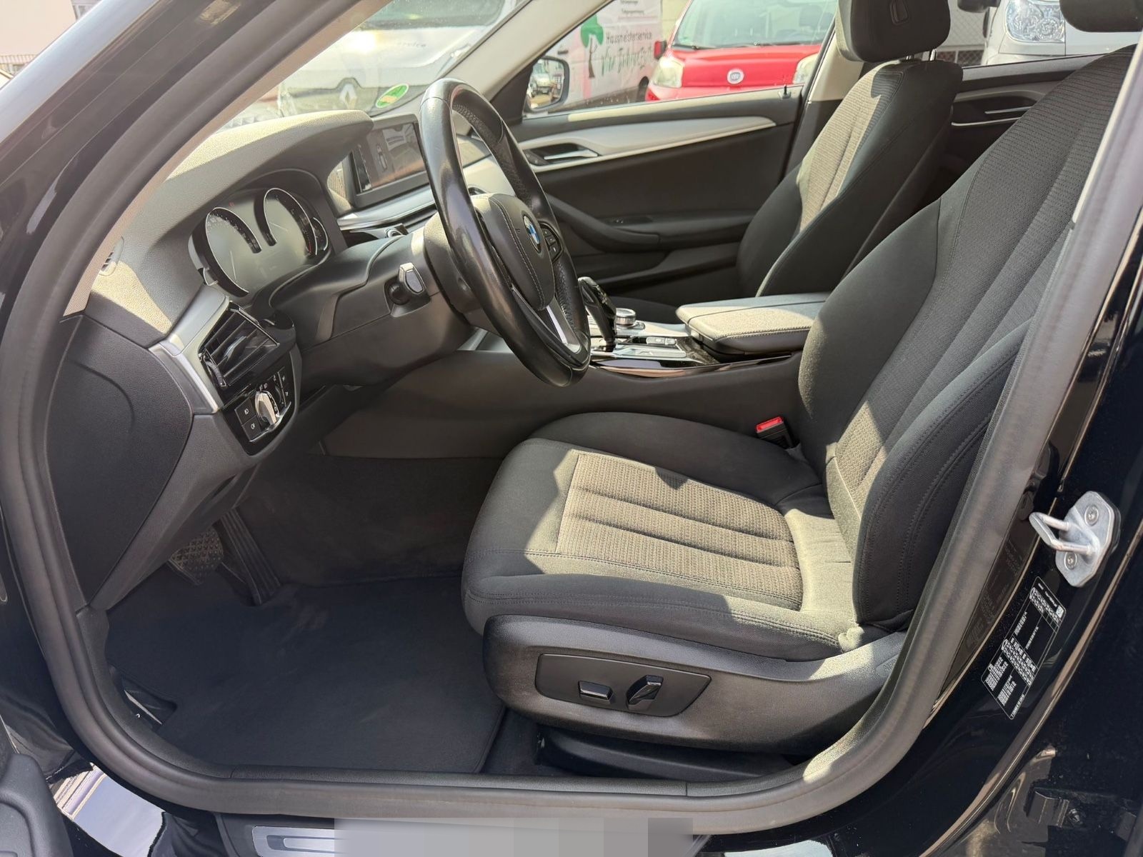 BMW 520 d Touring Automatik Navi foto 15