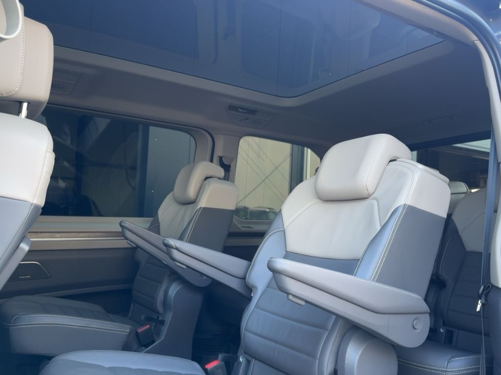 Volkswagen T7 Multivan Standheizung  Leder  Winterpaket foto 15