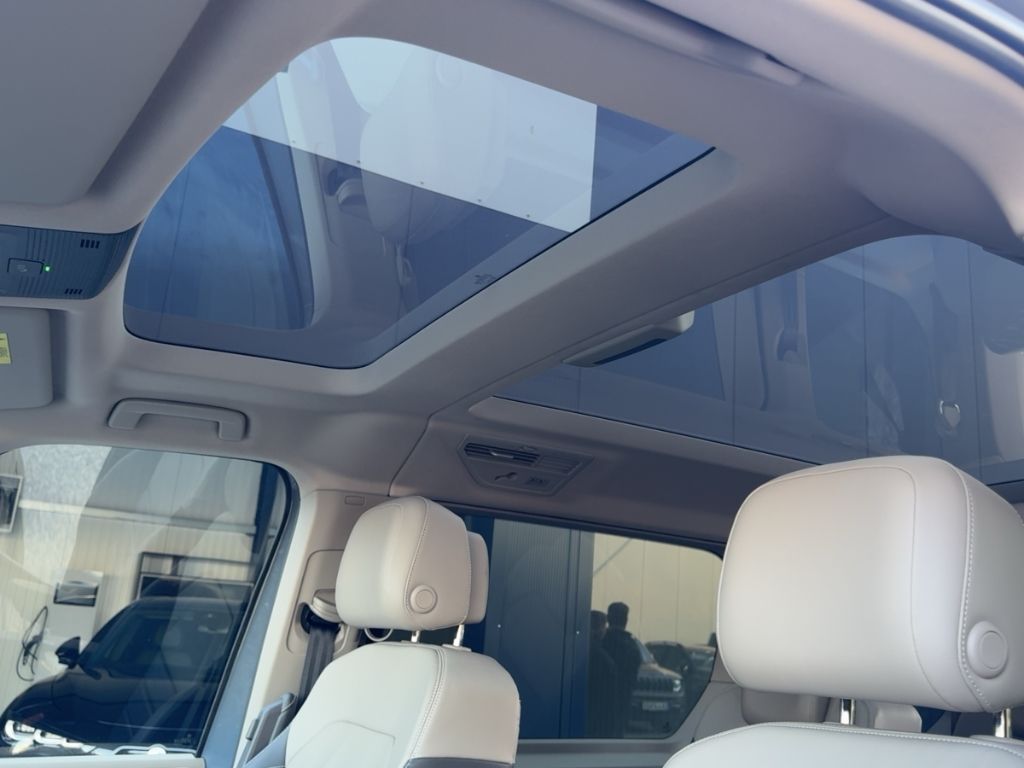 Volkswagen T7 Multivan Standheizung  Leder  Winterpaket foto 20