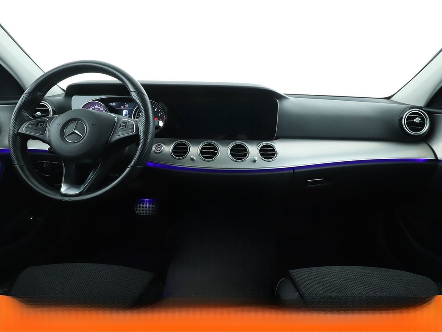 Mercedes-Benz E-Klasse E 250 T Avantgarde Aut.*NAVI*TEMPO*PLA* foto 12