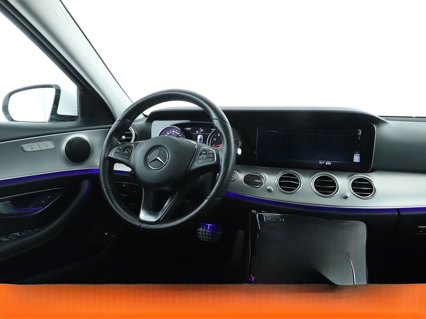Mercedes-Benz E-Klasse E 250 T Avantgarde Aut.*NAVI*TEMPO*PLA* foto 13