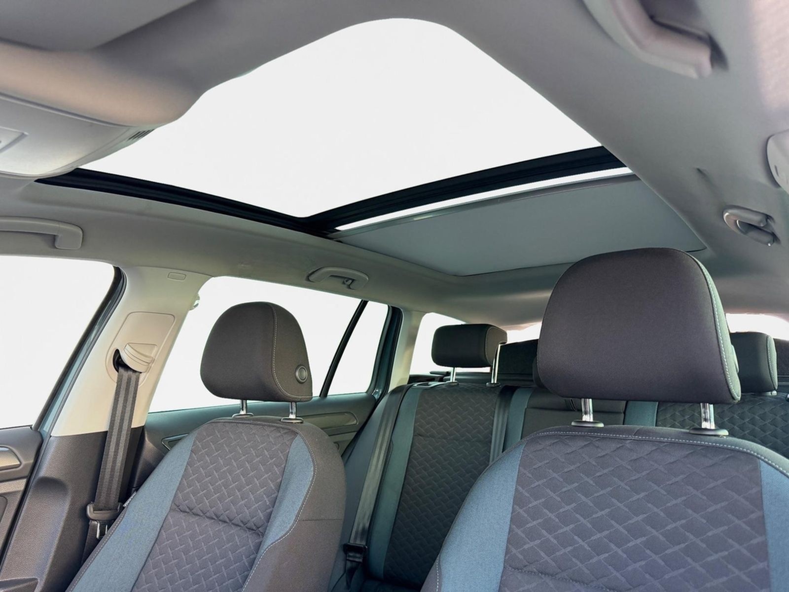 Volkswagen Golf Variant VII 1.5 TSI Highline IQ.DRIVE DS... foto 22