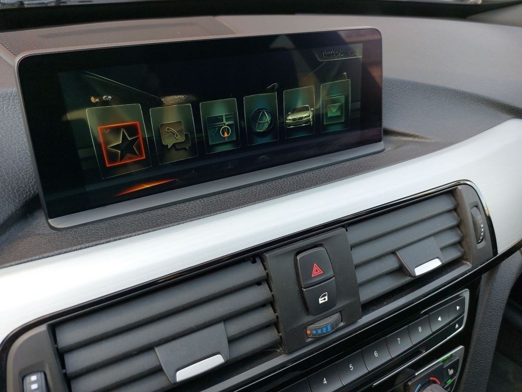 BMW 320i GT Aut. M Sport PANO SHZ PDC Harman Kardon foto 15