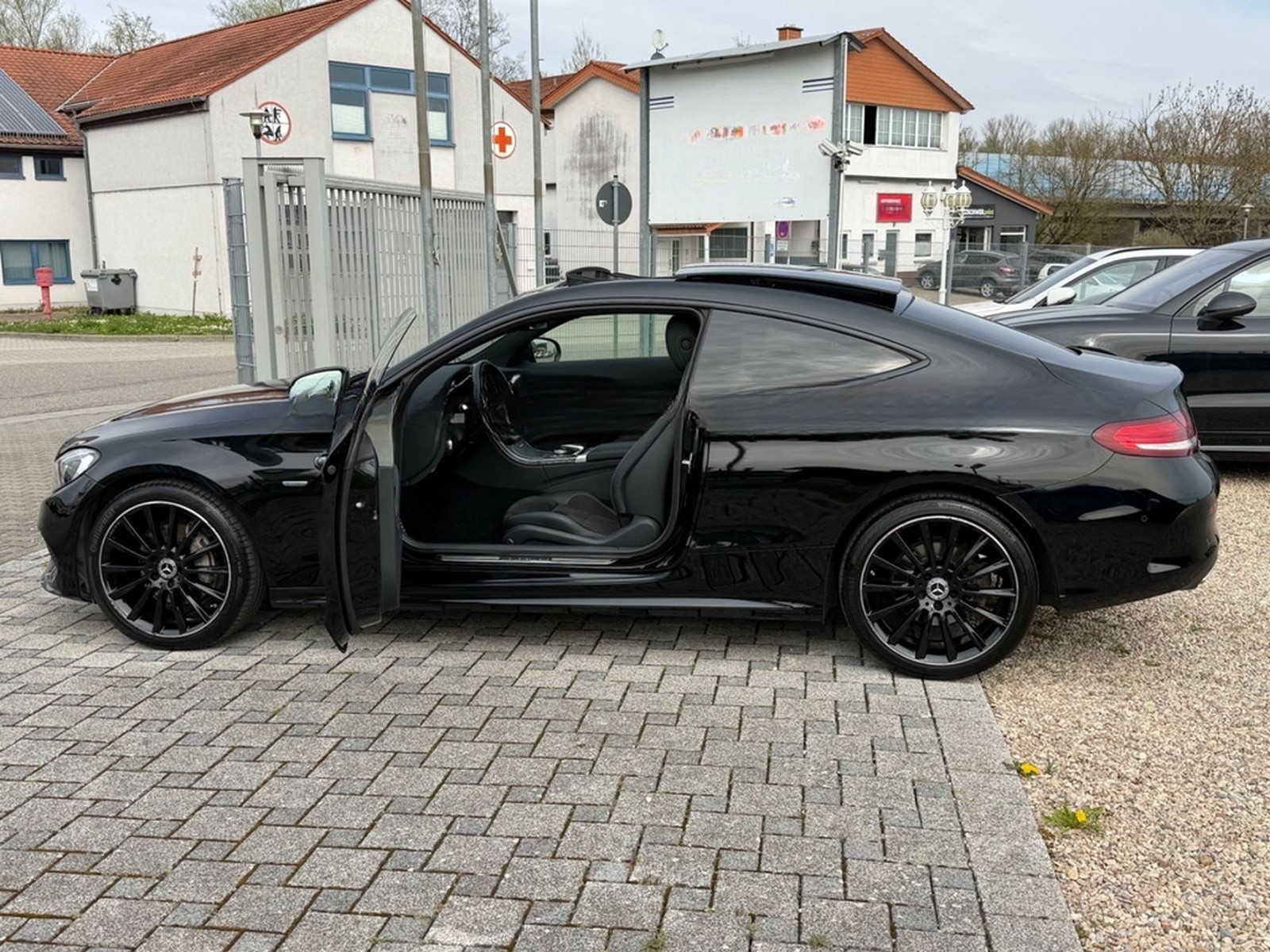 Mercedes-Benz C 180 Coupe AMG + Night Edition Panorama/19"/LED foto 11