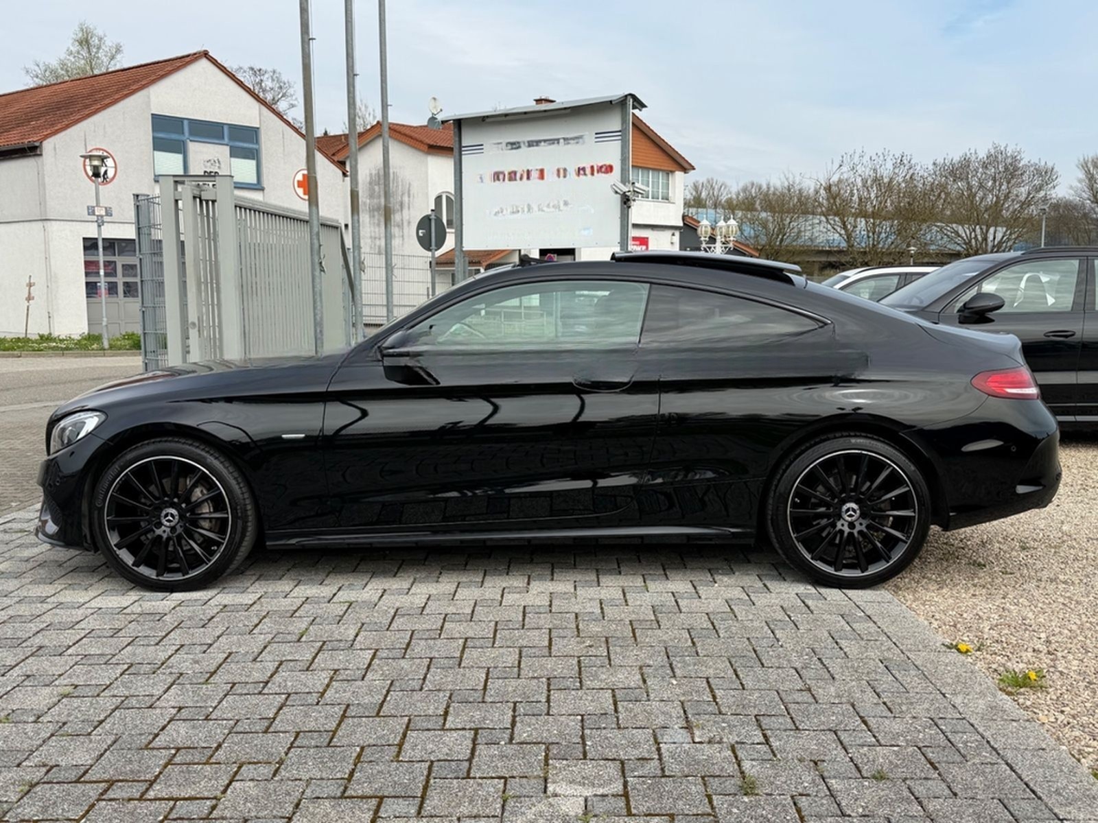 Mercedes-Benz C 180 Coupe AMG + Night Edition Panorama/19"/LED foto 3