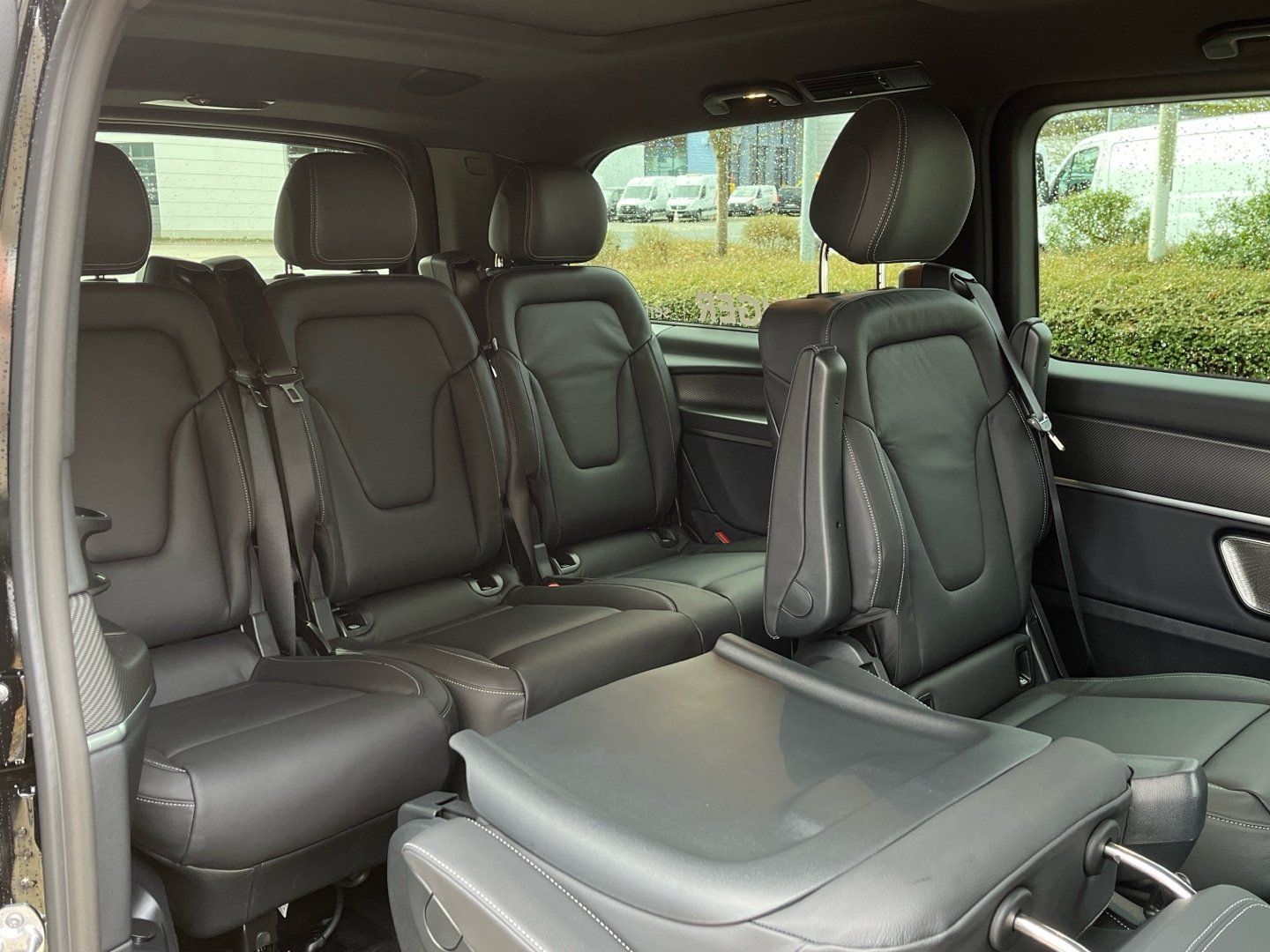 Mercedes-Benz V 300d Avantgarde 4x4 lang AMG AIRMATIC Pano 360 foto 17