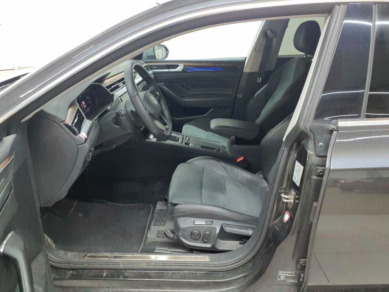 Volkswagen Arteon 2.0 TDI DSG Elegance AHK IQ NAV foto 3