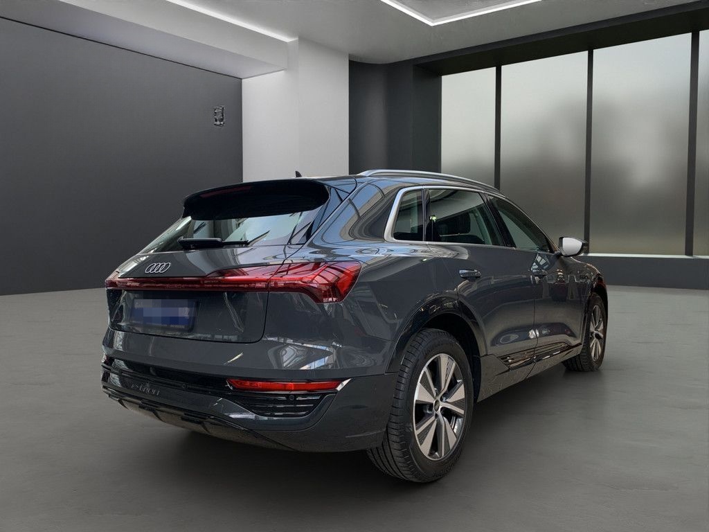 Audi Q8 e-tron 50 quattro ADVANCED MATRIX 19" AHK foto 2