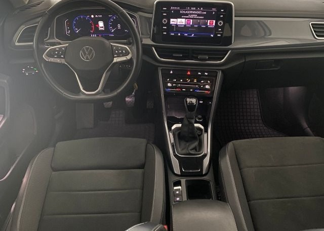 Volkswagen T-Roc Style 1.0 TSI NAVI+AHK+LED+SHZ foto 7