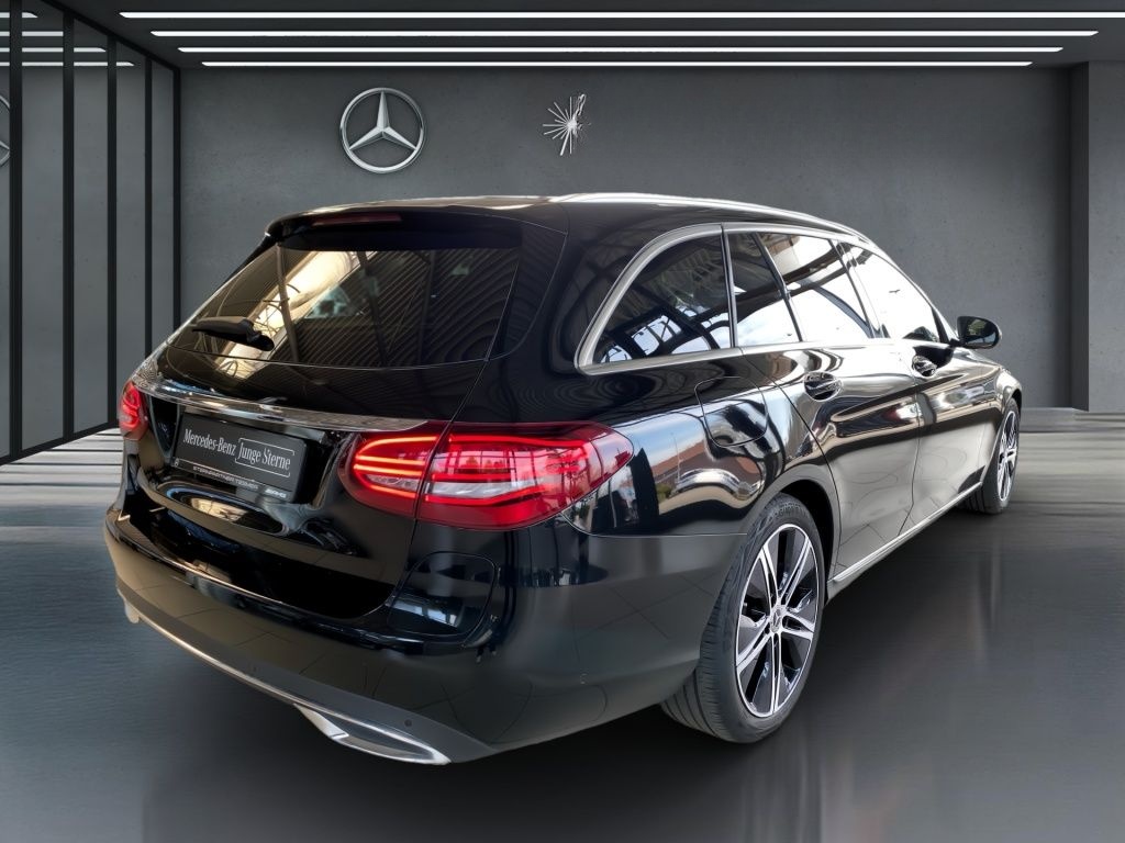 Mercedes-Benz C 300 de T Avantgarde+MBUX+CarPlay+AIRMATIC+NAVI foto 13