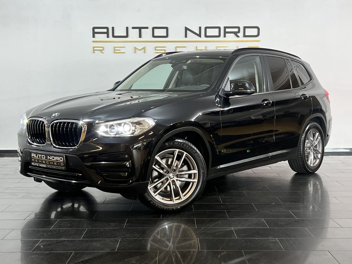 BMW X3 xDrive 20i Advantage LED Shadow Navi