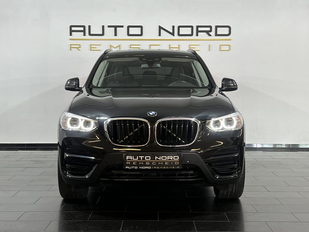BMW X3 xDrive 20i Advantage LED Shadow Navi foto 2