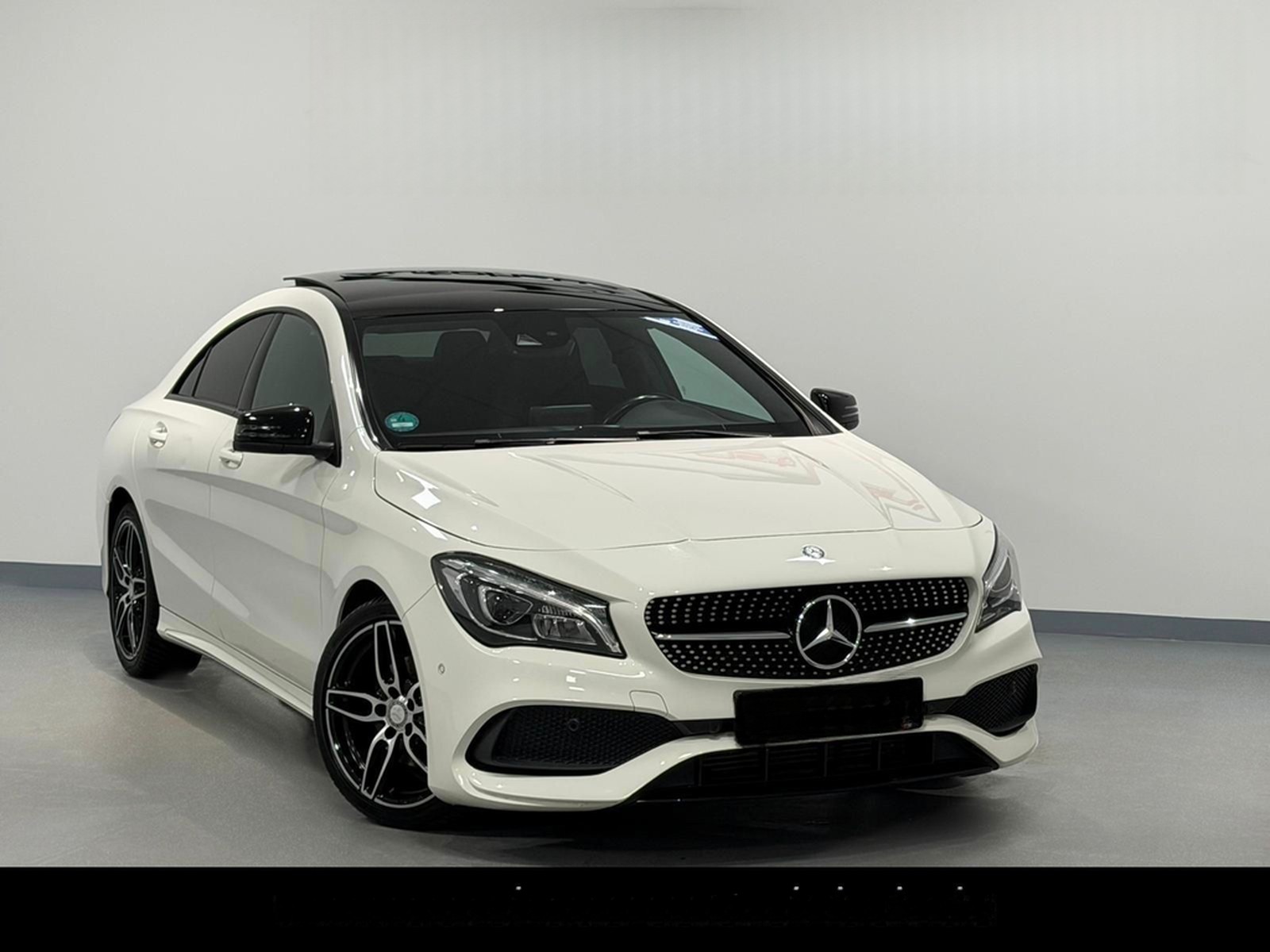 Mercedes-Benz CLA 180 AMG LINE/PANO/HARMAN/KAMERA/SHZ/LED/ foto 4