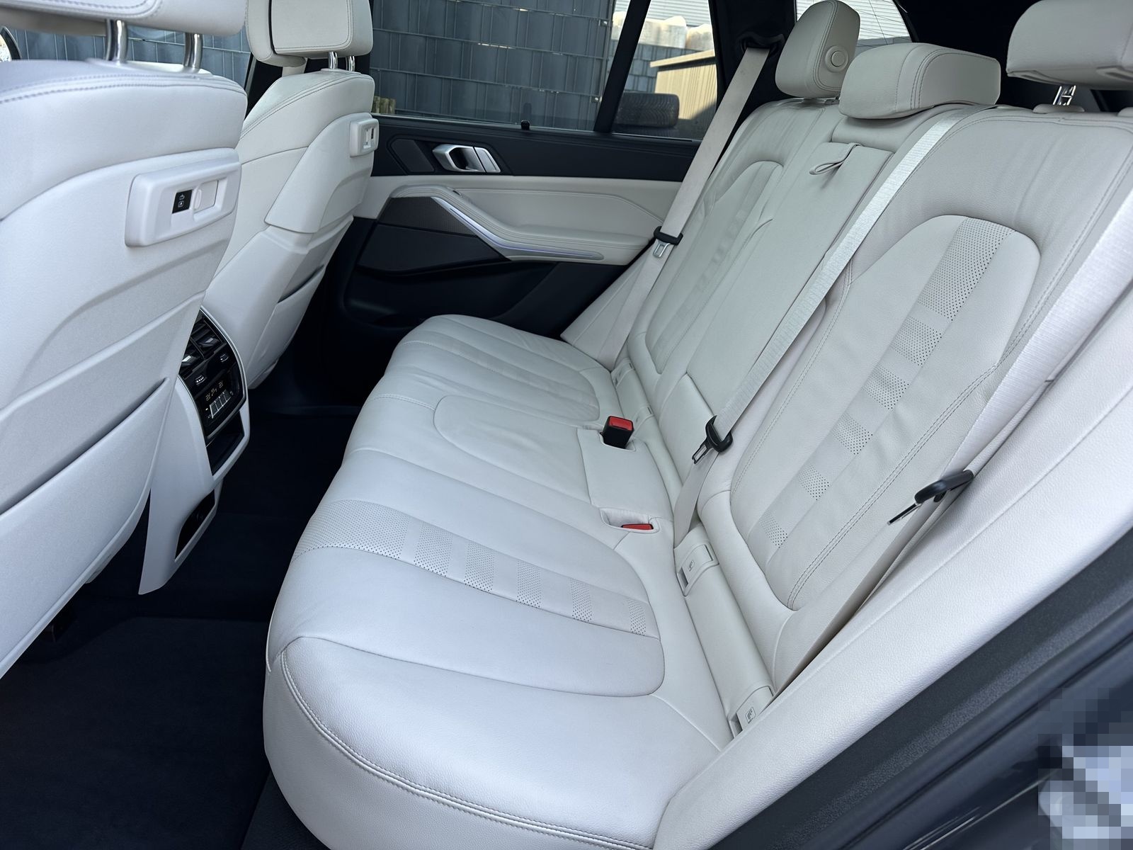 BMW X5 xDrive40d M-Sport NAV+LASER+PANO+AHK+H&K+22ZO foto 12