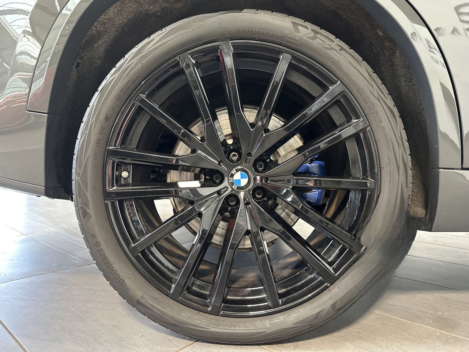 BMW X5 xDrive40d M-Sport NAV+LASER+PANO+AHK+H&K+22ZO foto 3