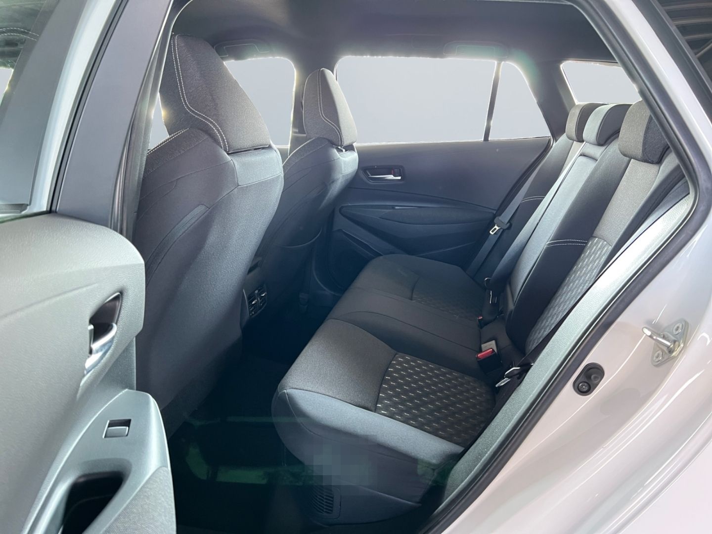 Toyota Corolla 1.8 Hybrid TS Comfort *CAM*ACC*SHZ*PDC* foto 14