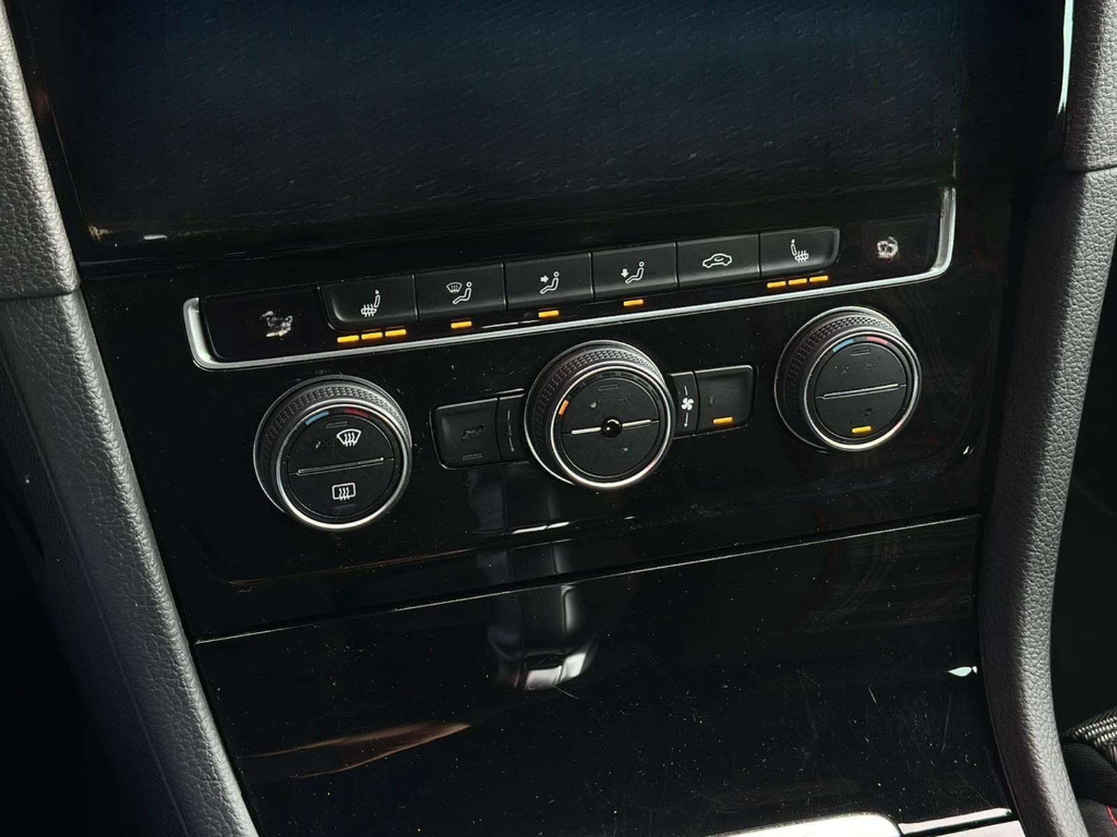 Volkswagen Golf 2.0TSI GTI PERFORMANCE DSG#DYNAUDIO#LED#SHZ foto 14