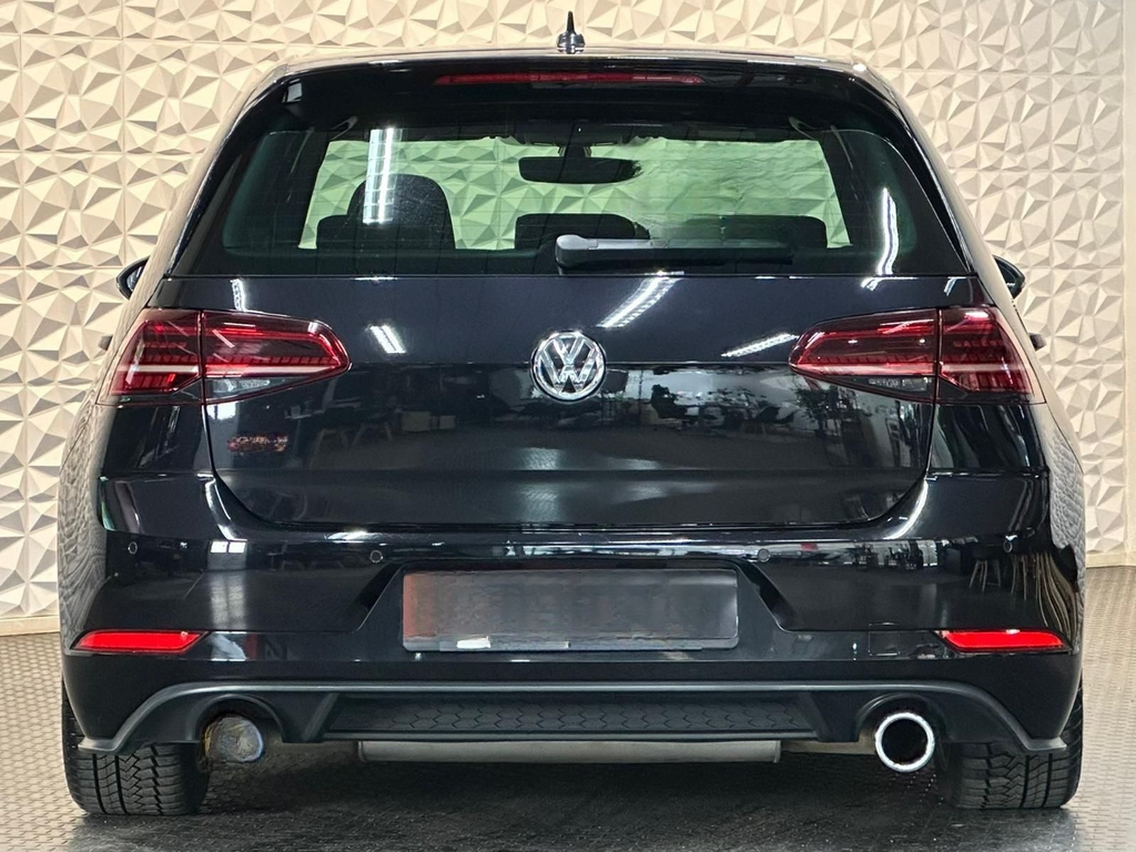 Volkswagen Golf 2.0TSI GTI PERFORMANCE DSG#DYNAUDIO#LED#SHZ foto 6