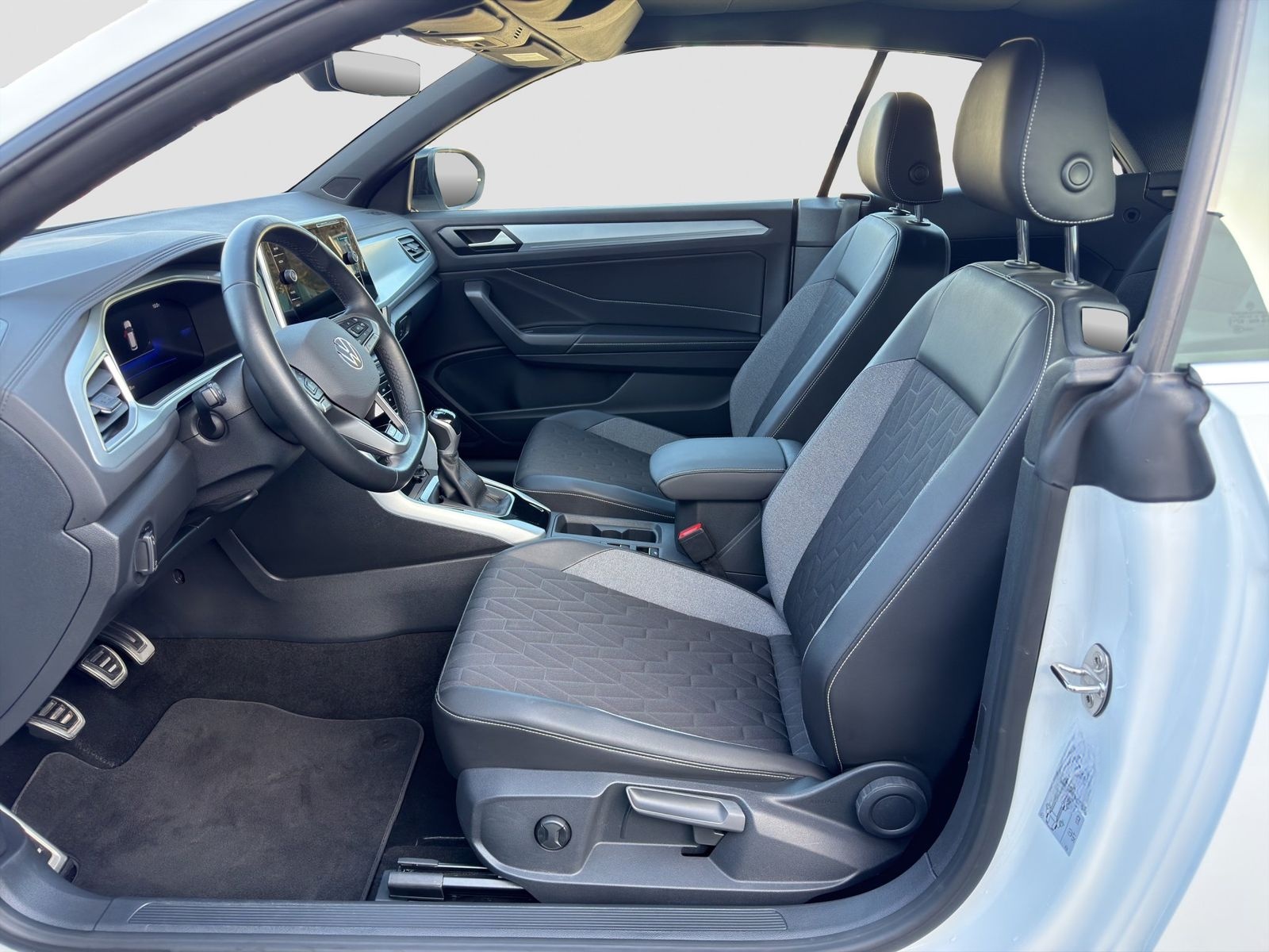 Volkswagen T-Roc Cabriolet GOAL 1.0 l TSI Allw DAB Travel A foto 9