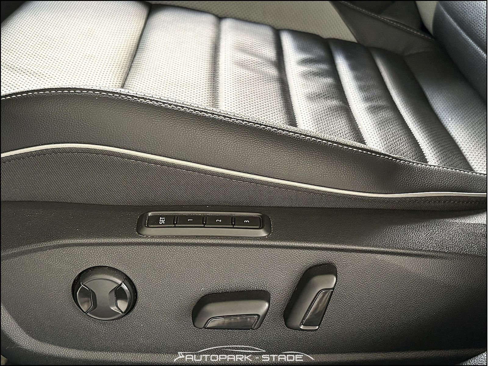 Volkswagen Golf VIII GTD LED Pano Kamera VirtualCockpit ACC foto 13
