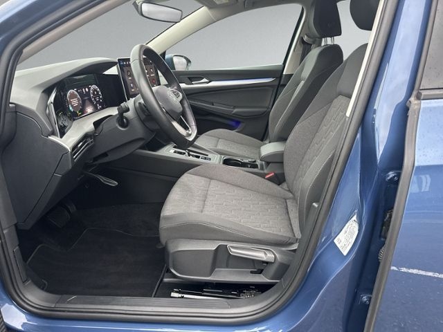 Volkswagen Golf VIII 1.5 eTSI DSG LED+AHK+RFK+ACC+SHZ+APP-C foto 8