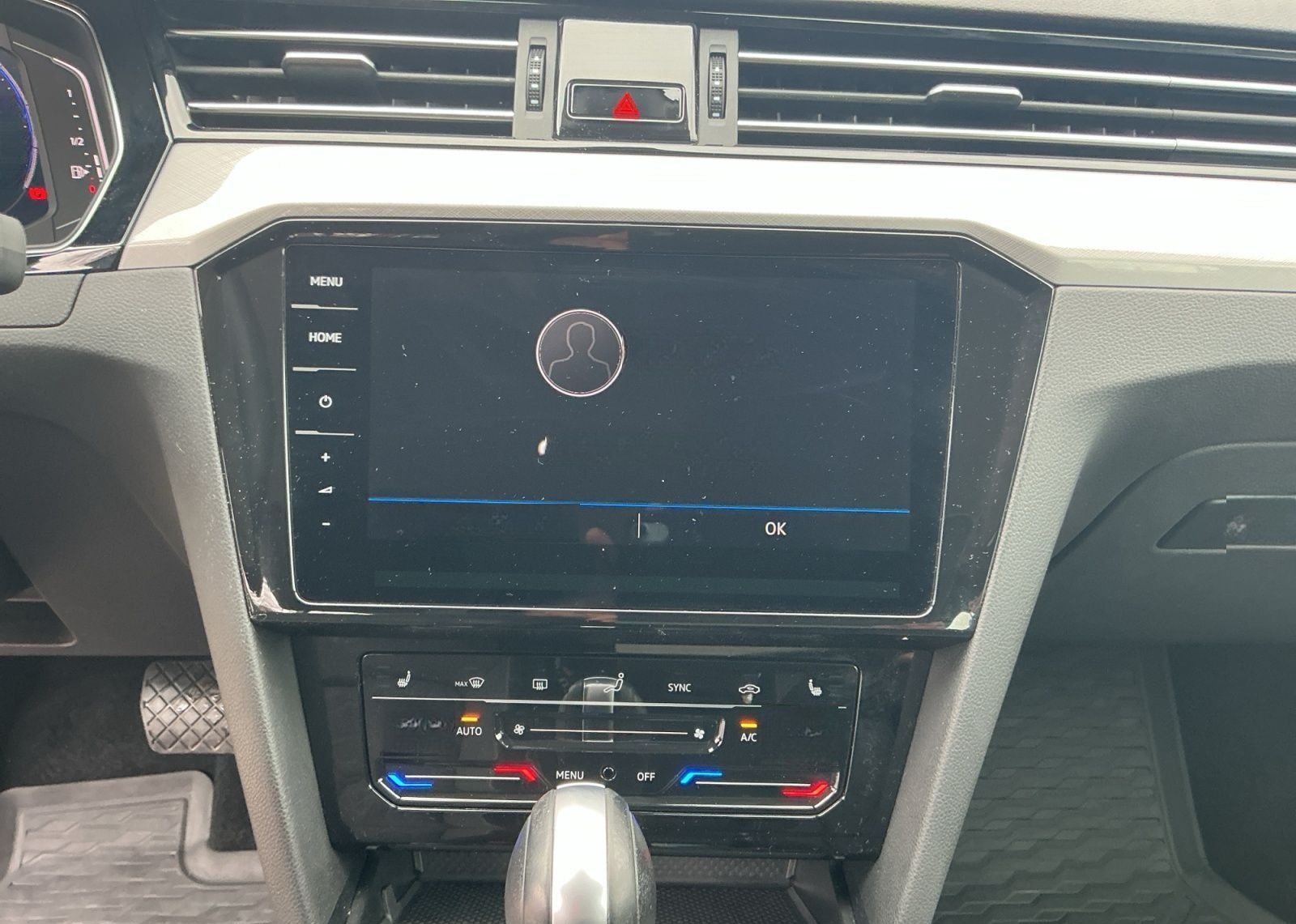 Volkswagen Passat Variant 2.0 TDI DSG BUSINESS LED+NAVI+AHK foto 11