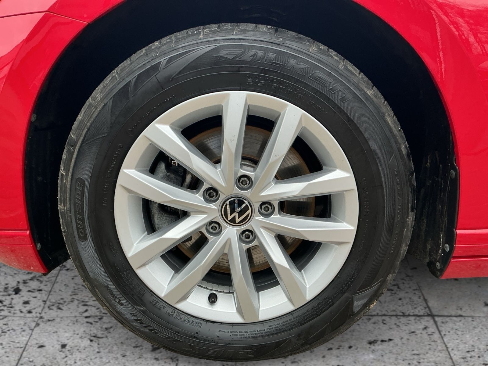 Volkswagen Passat Variant 2.0 TDI DSG BUSINESS LED+NAVI+AHK foto 8