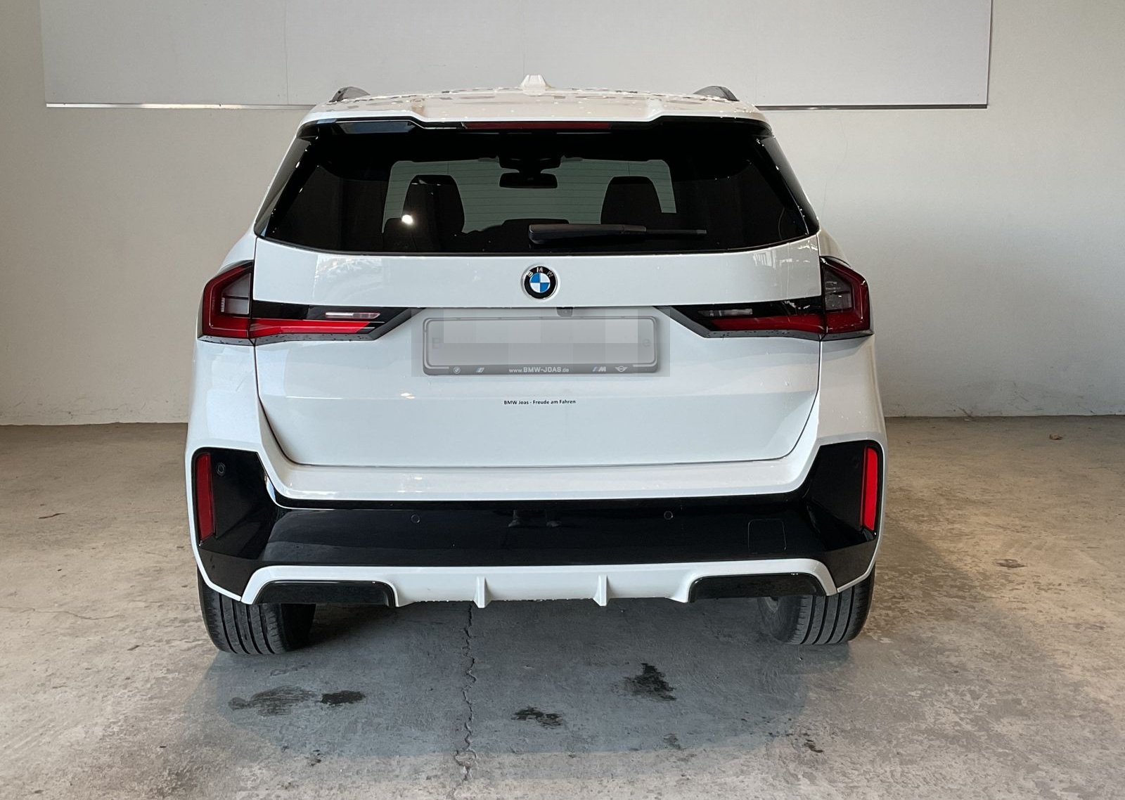 BMW X1 sDrive18d SAV M Sportpaket DAB LED AHK Shz foto 14
